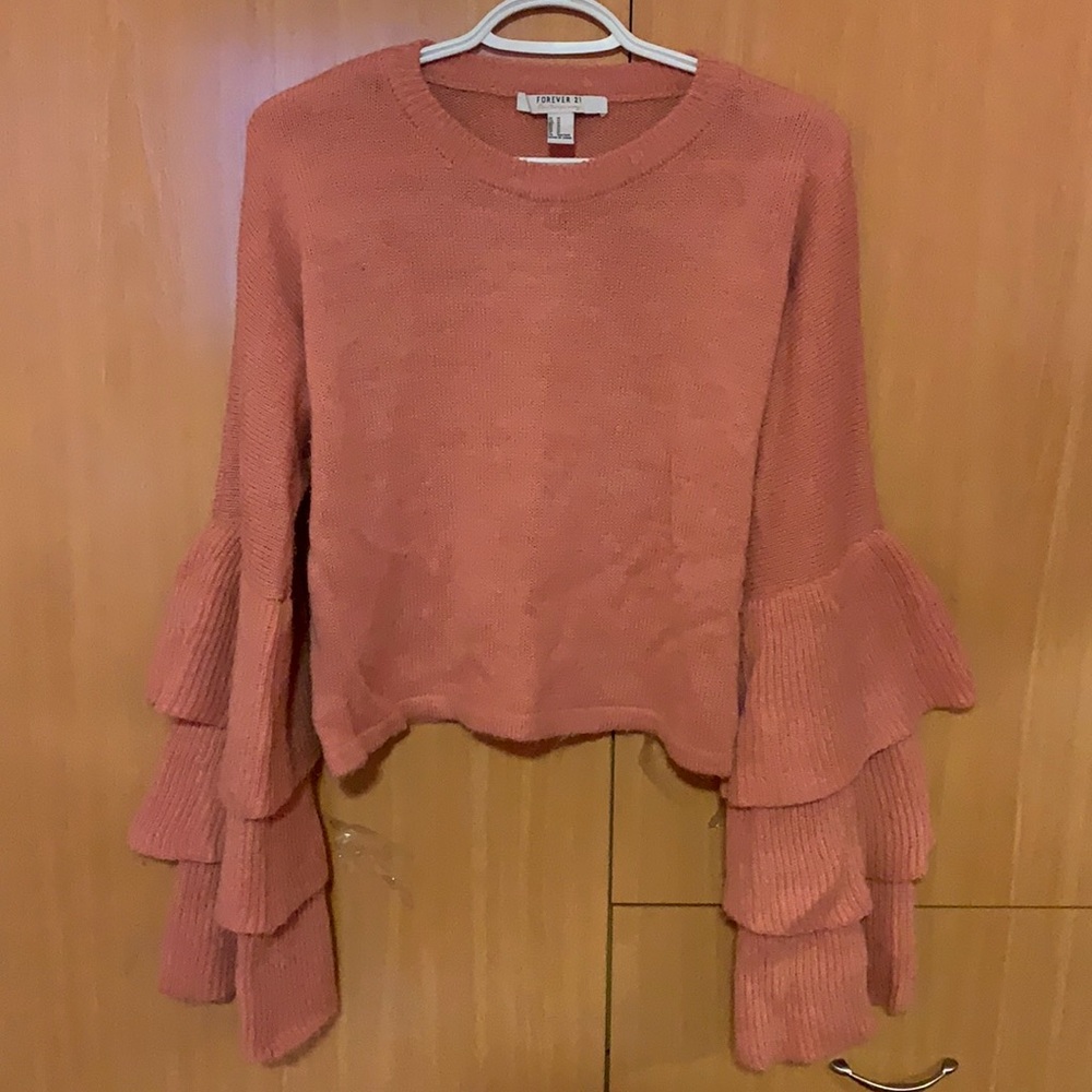 Pink Top with wide sleeves